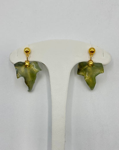 Pendientes hoja pequeña metalizada en verde